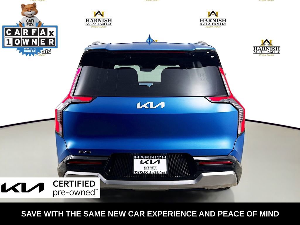 Certified 2024 Kia EV9 Land image 6