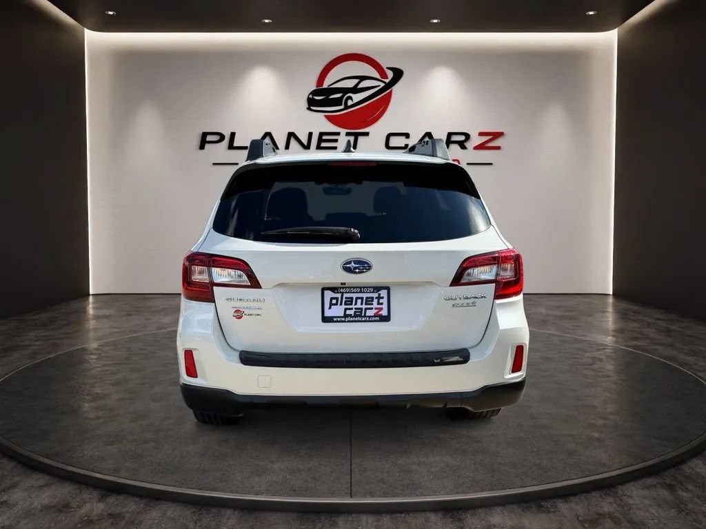 Used 2017 Subaru Outback 2.5i Premium AWD/4WD image 4