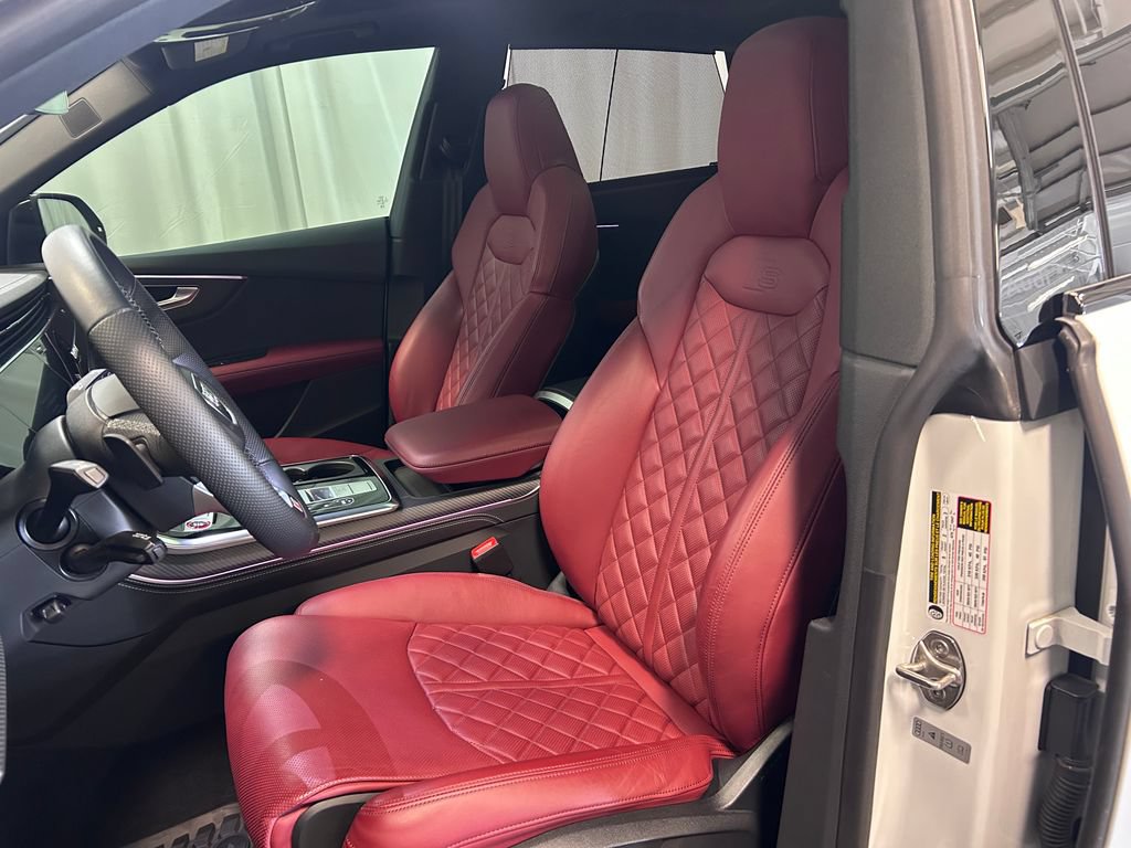Certified 2024 Audi SQ8 Premium Plus AWD/4WD image 7