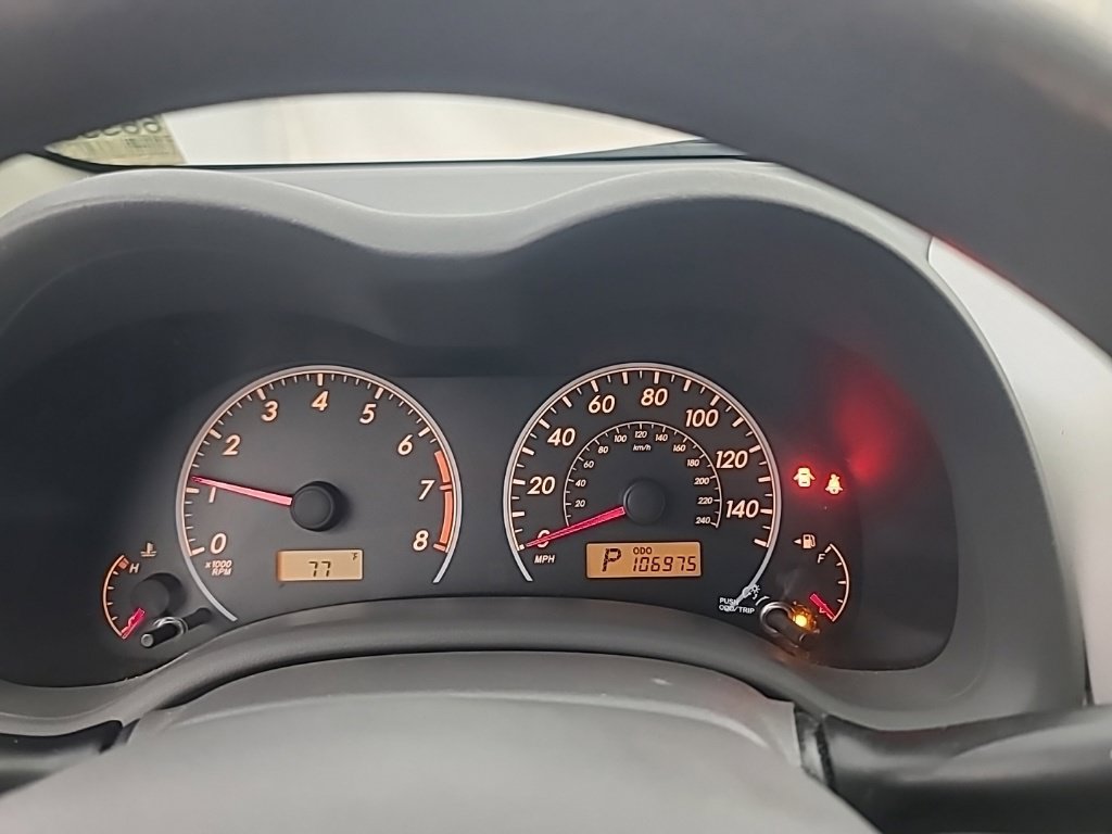 Used 2010 Toyota Corolla LE FWD image 23