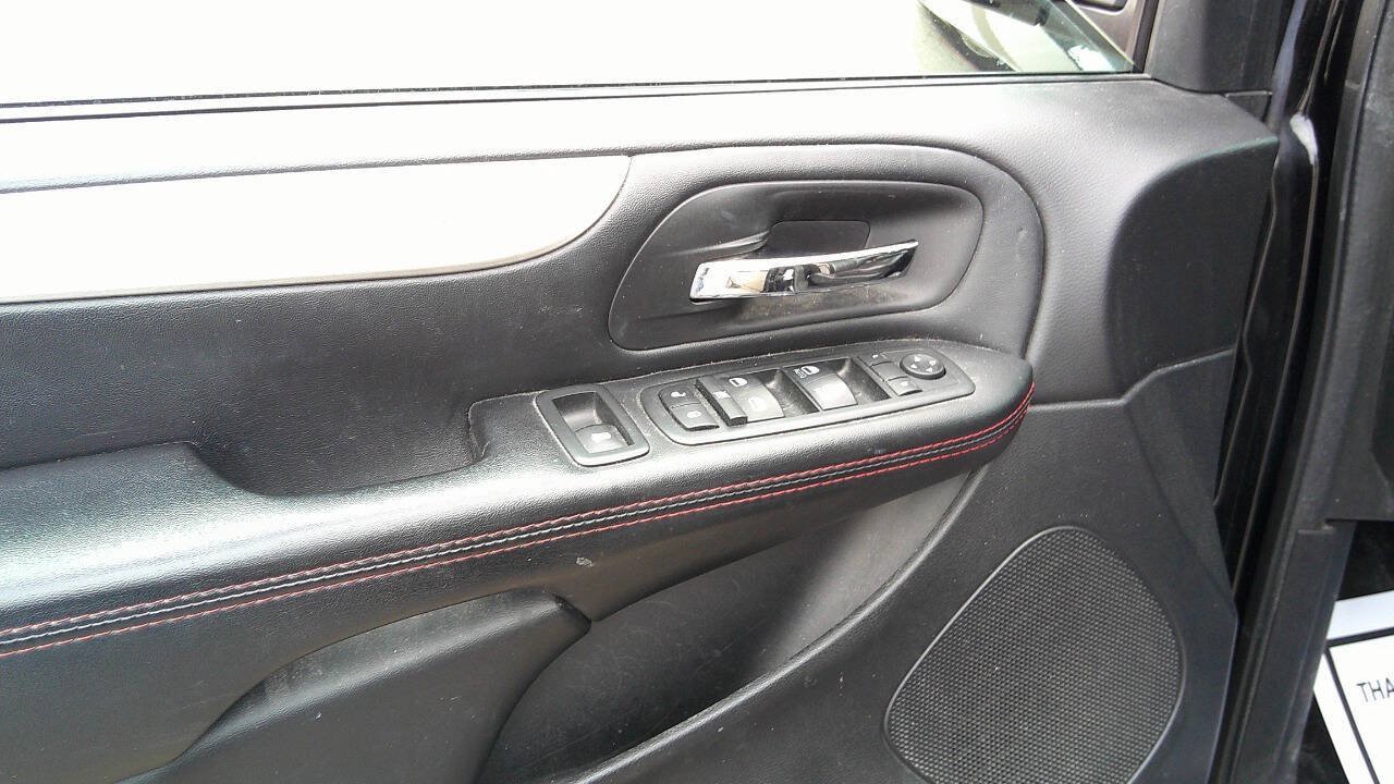 Used 2019 Dodge Grand Caravan GT FWD image 20
