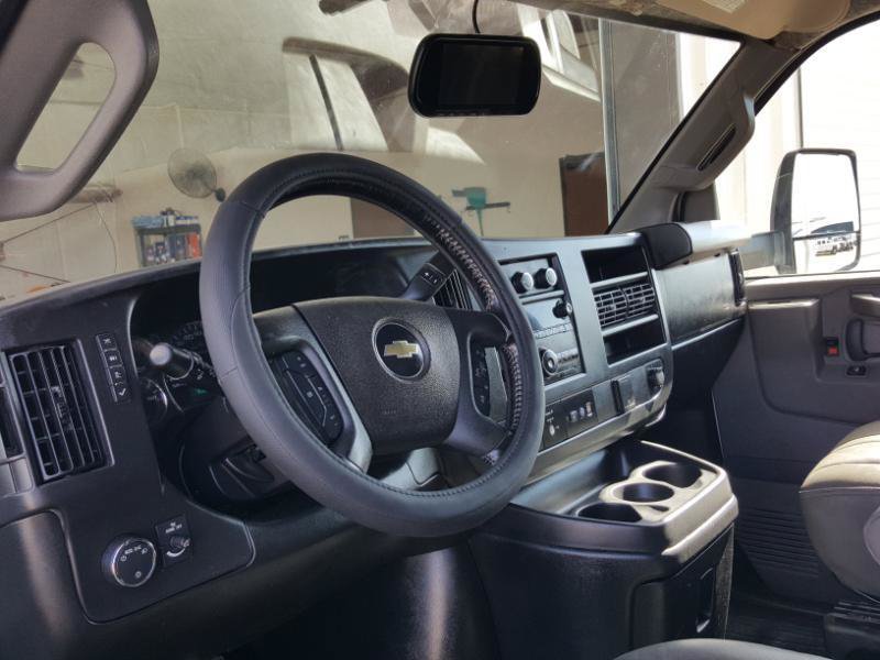 Used 2023 Chevrolet Express 4500 Extended w/ Power Convenience Package RWD image 15