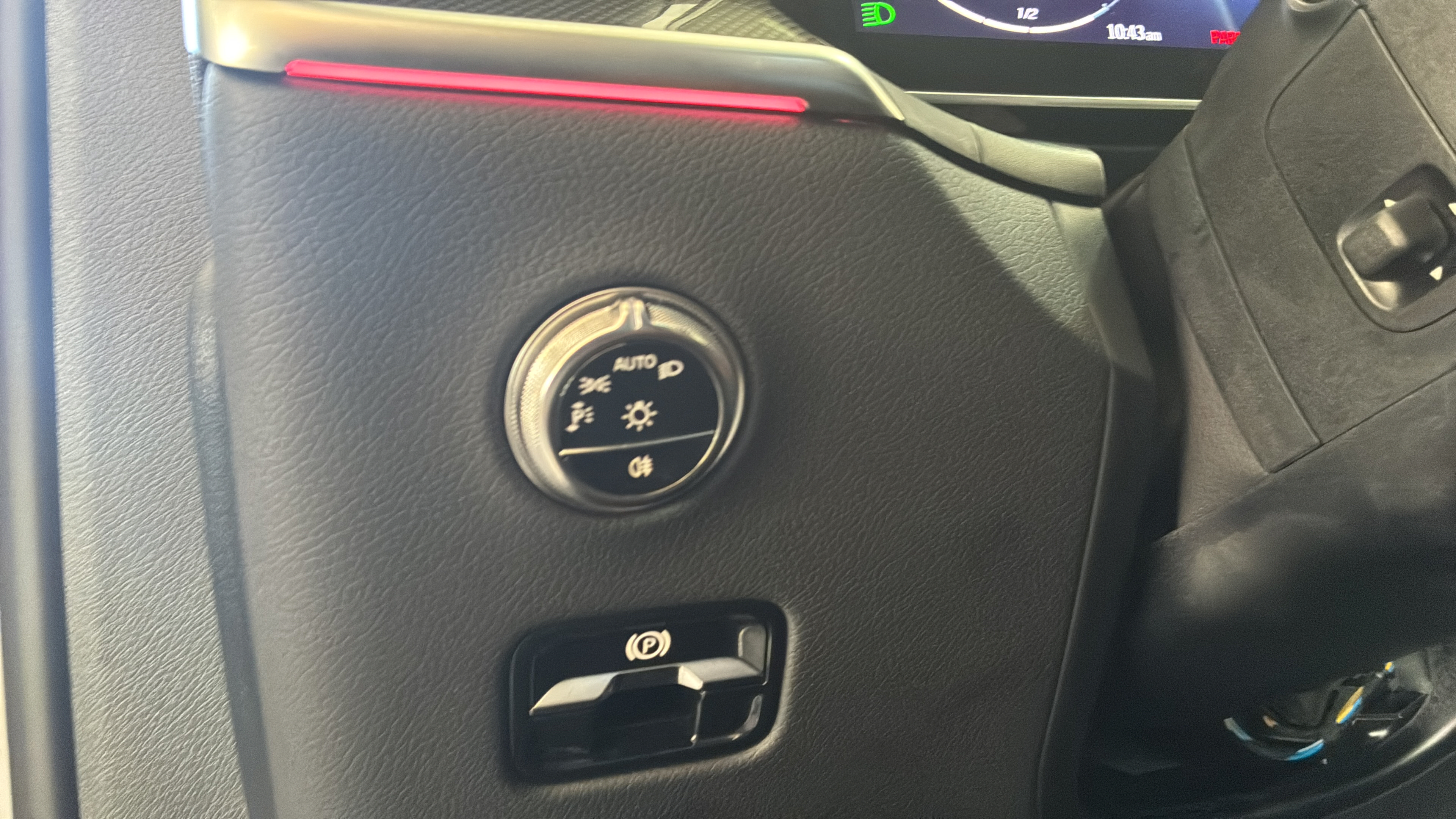 Used 2026 Mercedes-Benz GLC 300 image 50