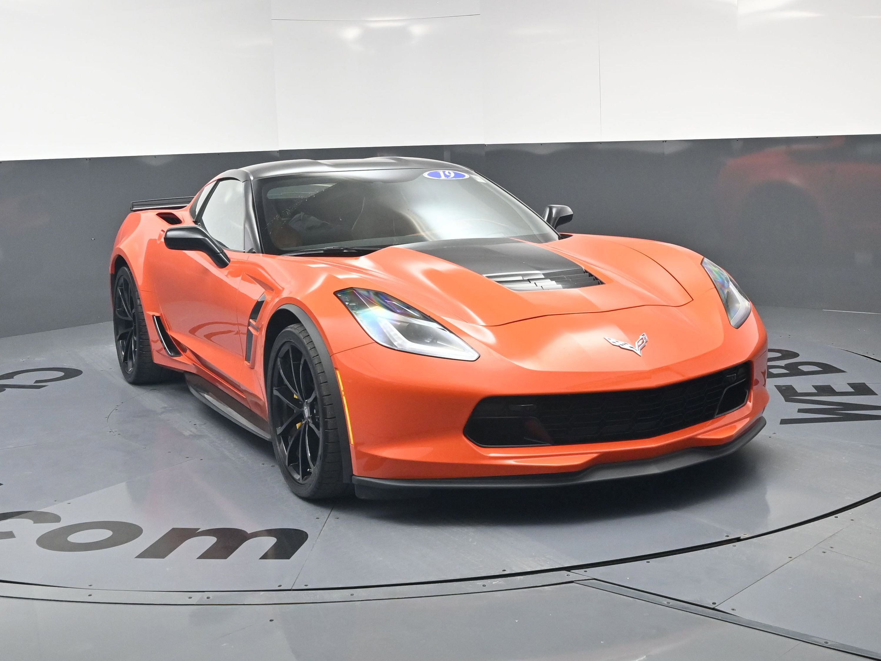 Used 2019 Chevrolet Corvette Grand Sport RWD image 3