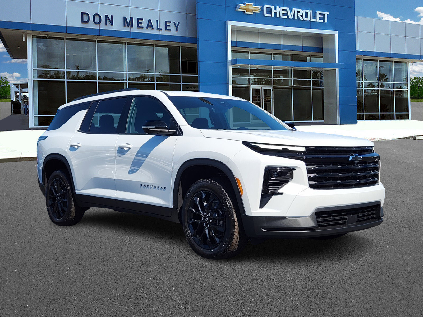 New 2026 Chevrolet Traverse LT w/ Midnight/Sport Edition image 1