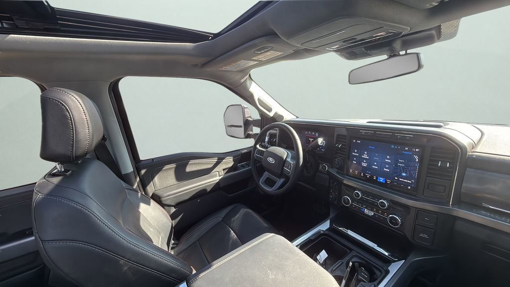 Used 2024 Ford F250 Lariat w/ Chrome Package image 23