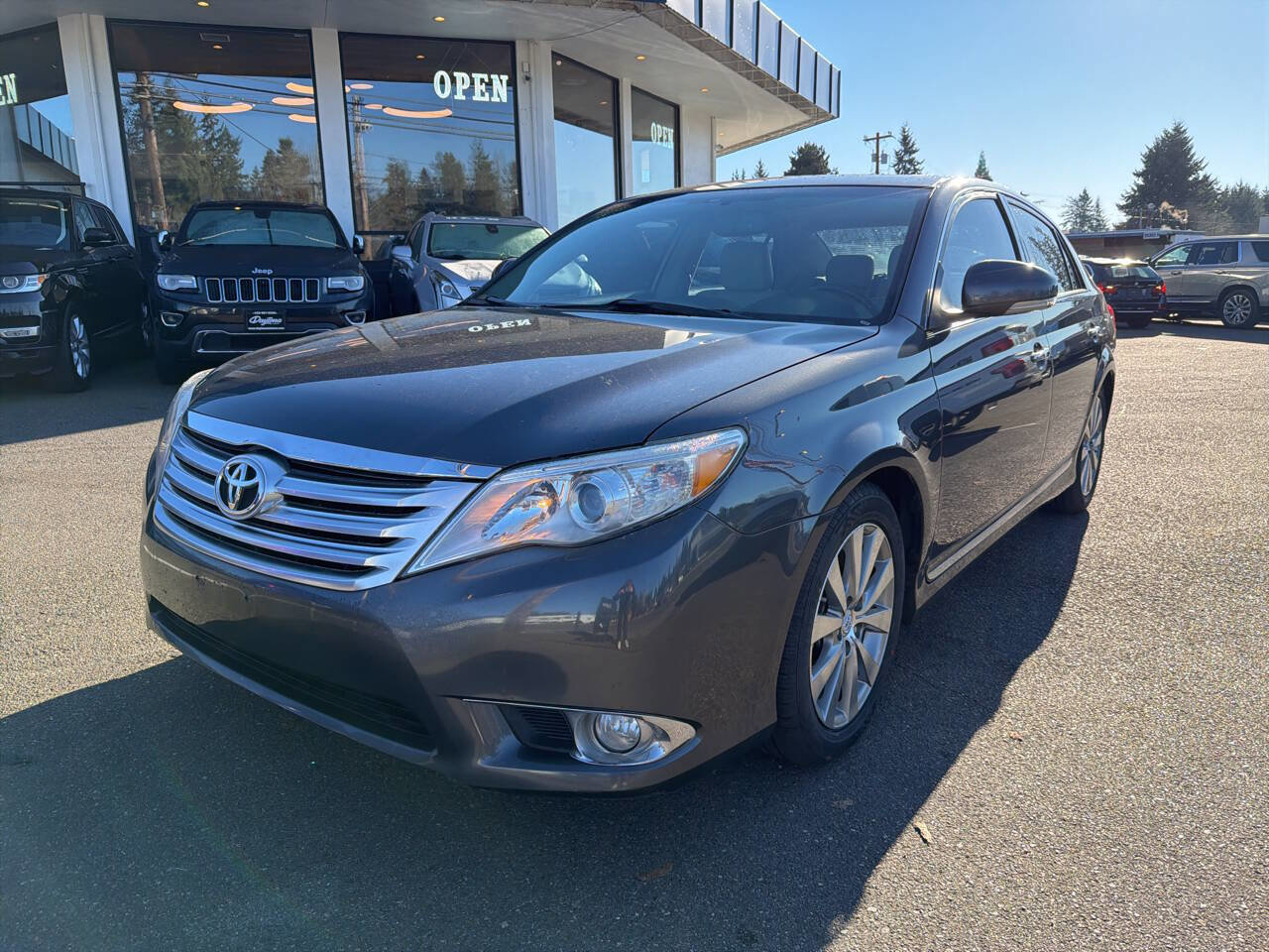 Used 2011 Toyota Avalon Limited