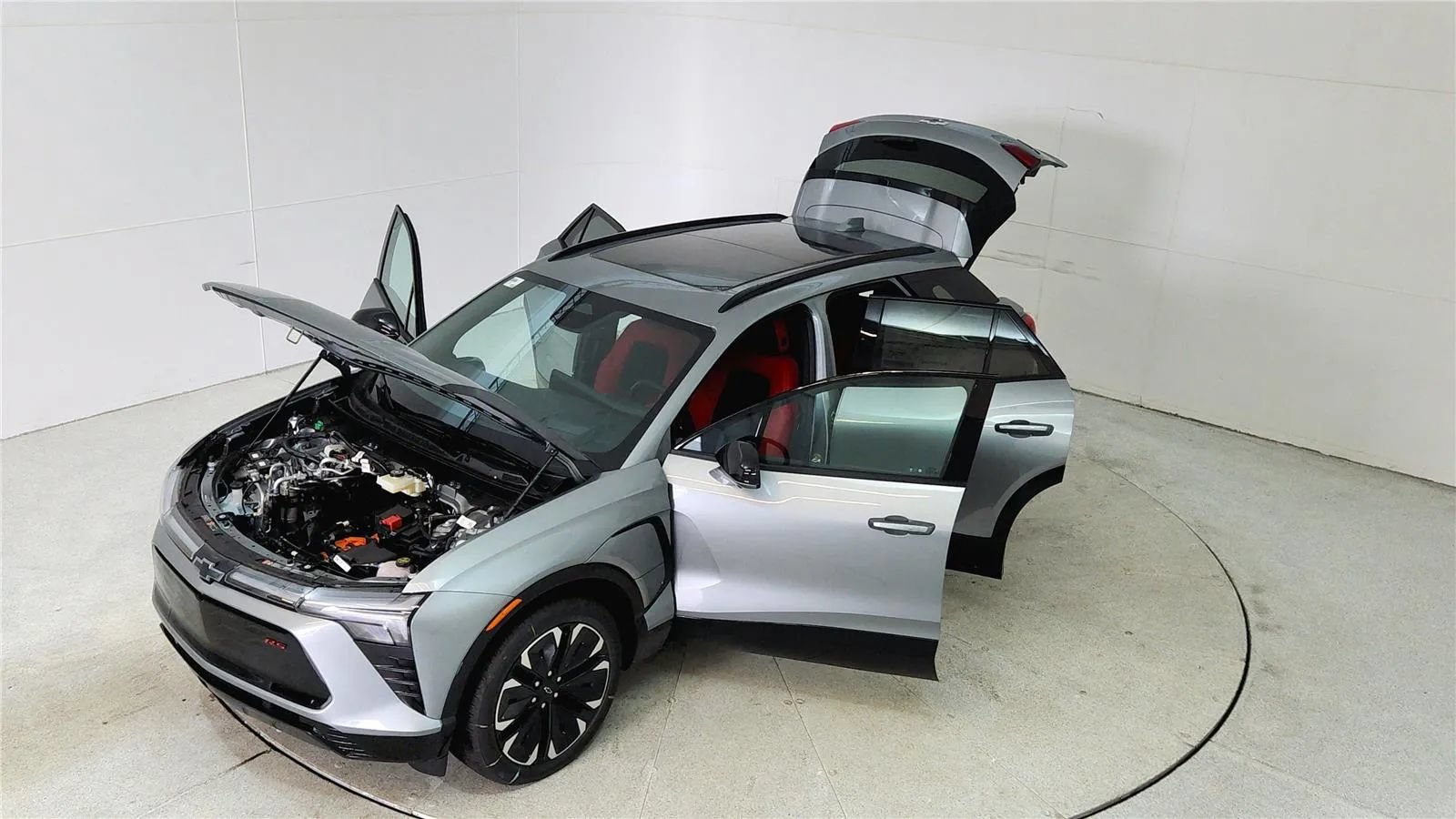 New 2025 Chevrolet Blazer EV RS RWD image 22