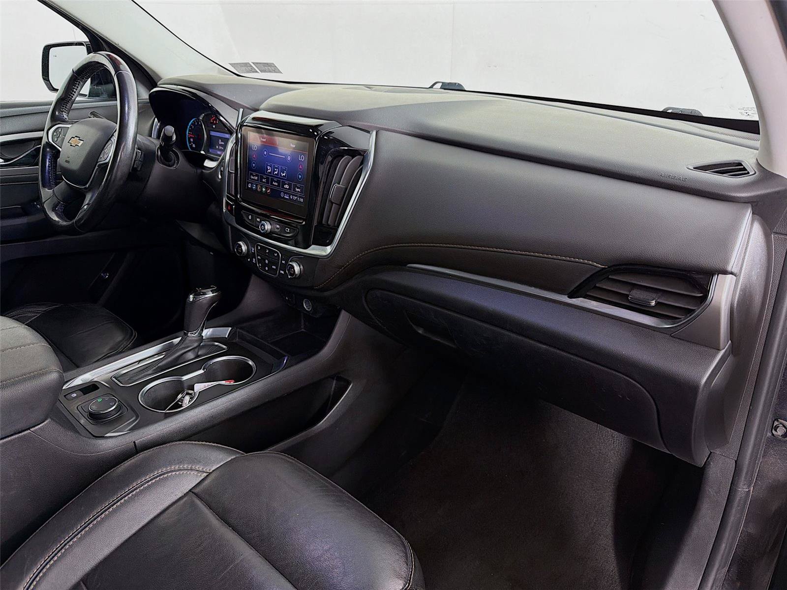Used 2020 Chevrolet Traverse LT AWD/4WD image 31