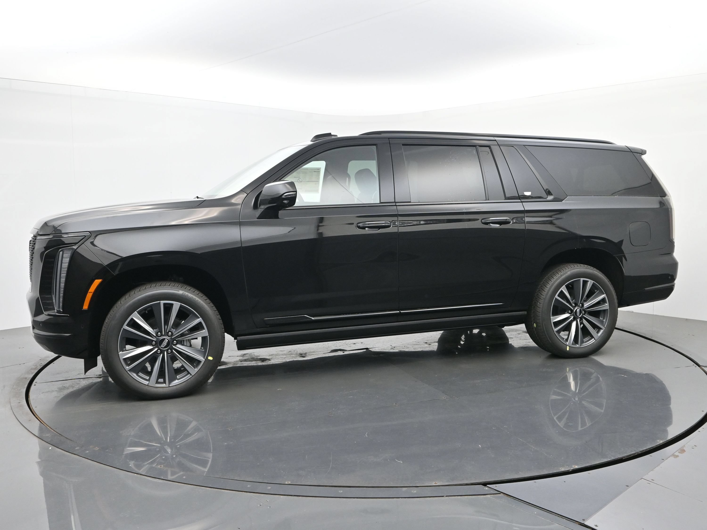 New 2026 Cadillac Escalade ESV Sport w/ Touring Package AWD/4WD image 2