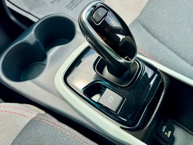 Used 2021 Chevrolet Bolt LT FWD image 22