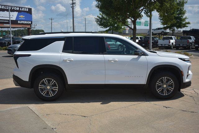 New 2026 Chevrolet Traverse LT w/ Driver Confidence Package FWD image 4