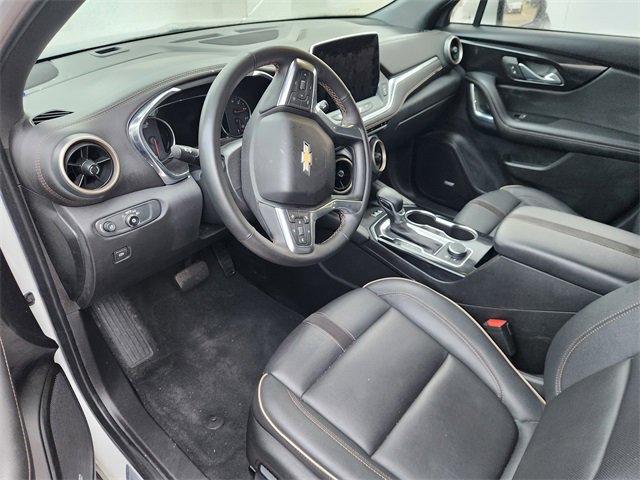Used 2023 Chevrolet Blazer Premier w/ Enhanced Convenience Package image 8