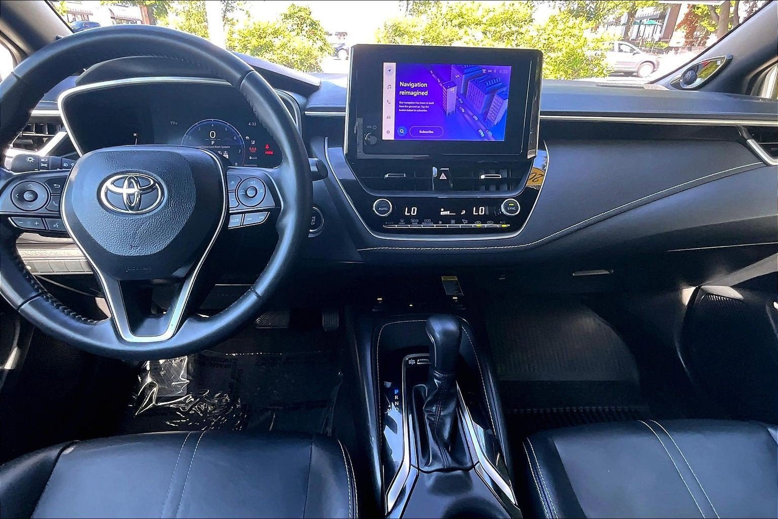 Used 2023 Toyota Corolla XSE FWD image 14