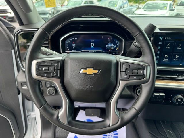 Used 2025 Chevrolet Silverado 2500 LT w/ Convenience Package AWD/4WD image 13