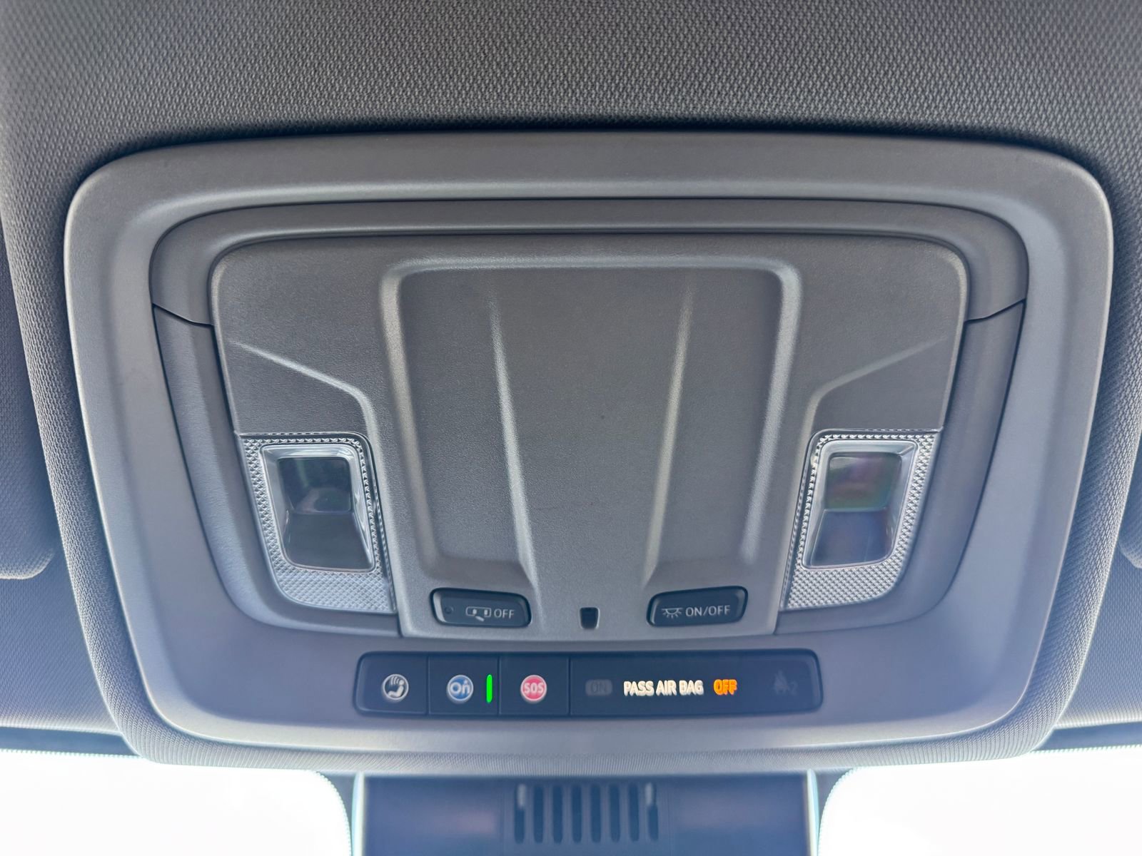 Used 2025 GMC Sierra 1500 SLT image 28