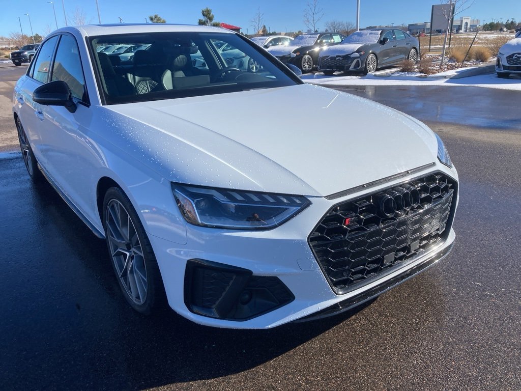 Used 2023 Audi S4 Premium Plus w/ Premium Plus Package image 2