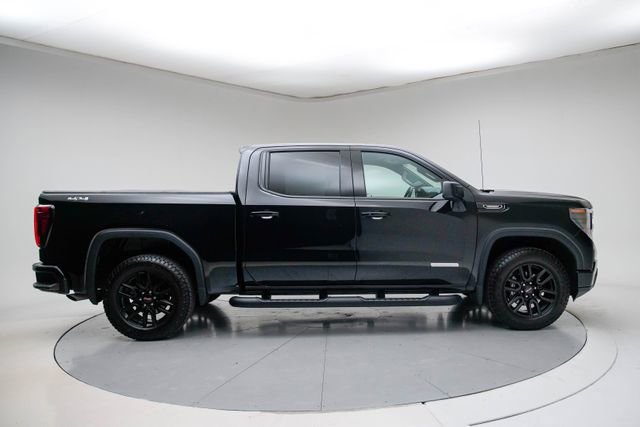 Used 2026 GMC Sierra 1500 Elevation w/ Elevation Select Package AWD/4WD image 8