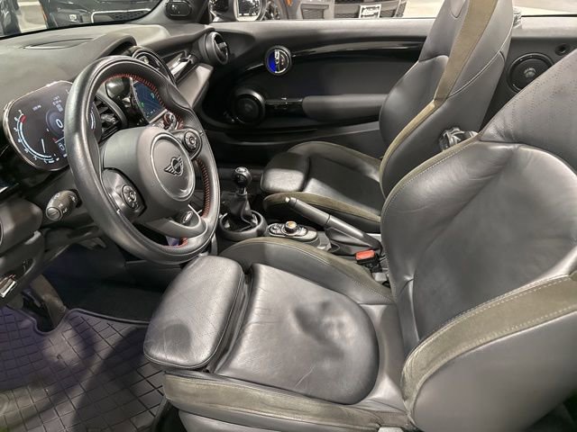 Used 2021 MINI Cooper S w/ Signature Upholstery Package image 22