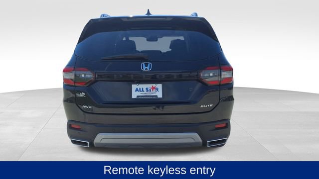 Used 2024 Honda Pilot Elite image 6