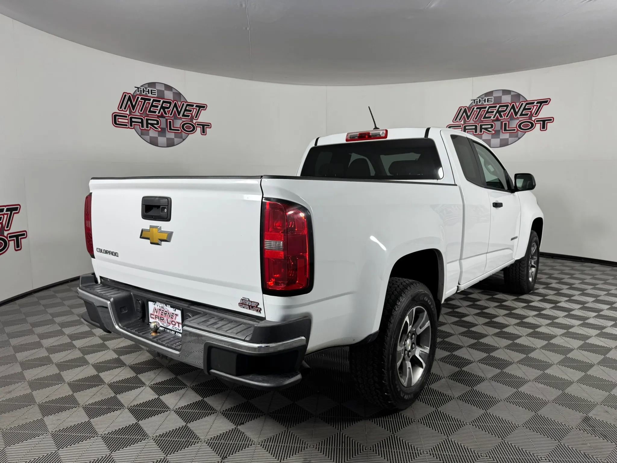 Used 2017 Chevrolet Colorado W/T RWD image 7