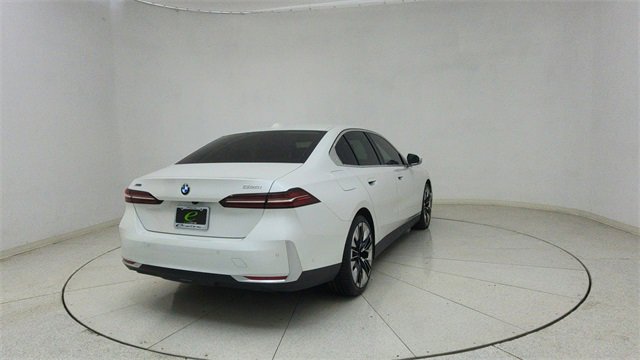 Used 2024 BMW 530i xDrive image 66