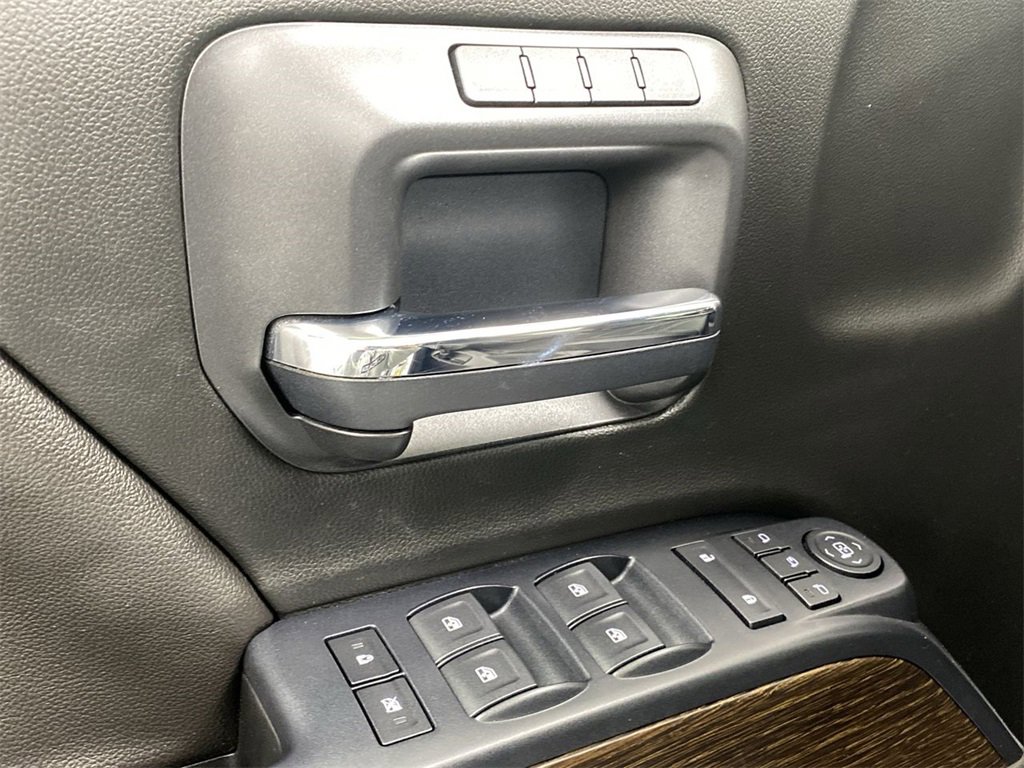 Used 2018 GMC Sierra 1500 Denali image 13