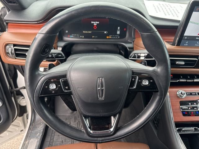 Used 2022 Lincoln Aviator Reserve w/ Equipment Group 201A image 17