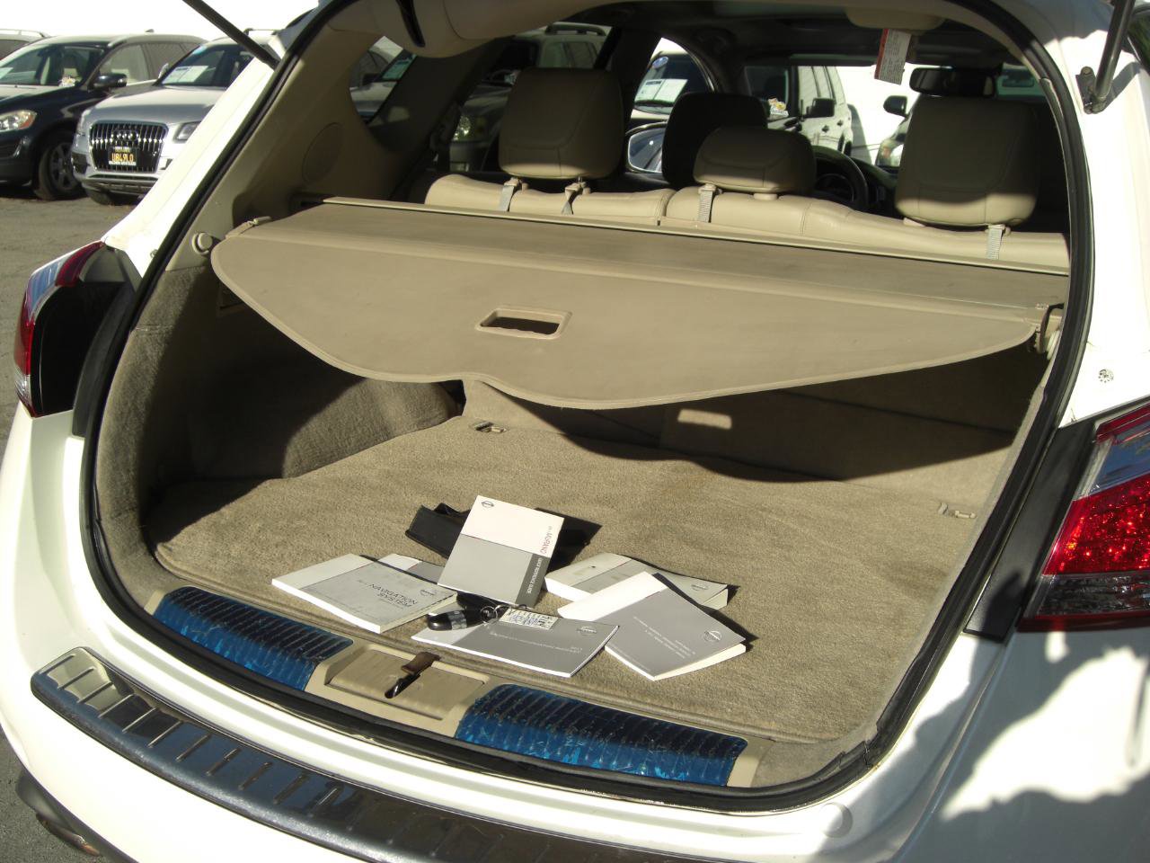 Used 2011 Nissan Murano SL w/ Navigation Pkg FWD image 16