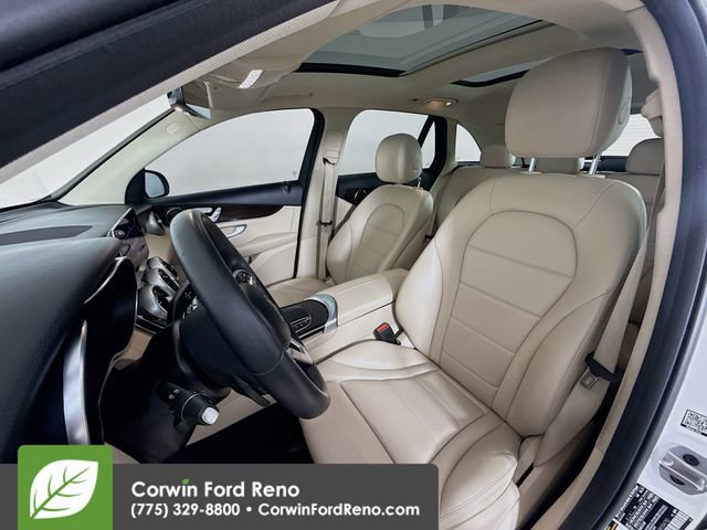 Used 2021 Mercedes-Benz GLC 300 4MATIC image 20