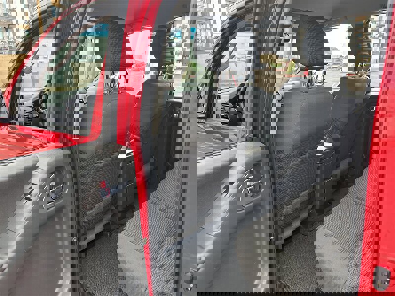 Used 2007 Nissan Frontier NISMO image 41