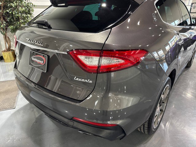 Used 2020 Maserati Levante GranSport image 38