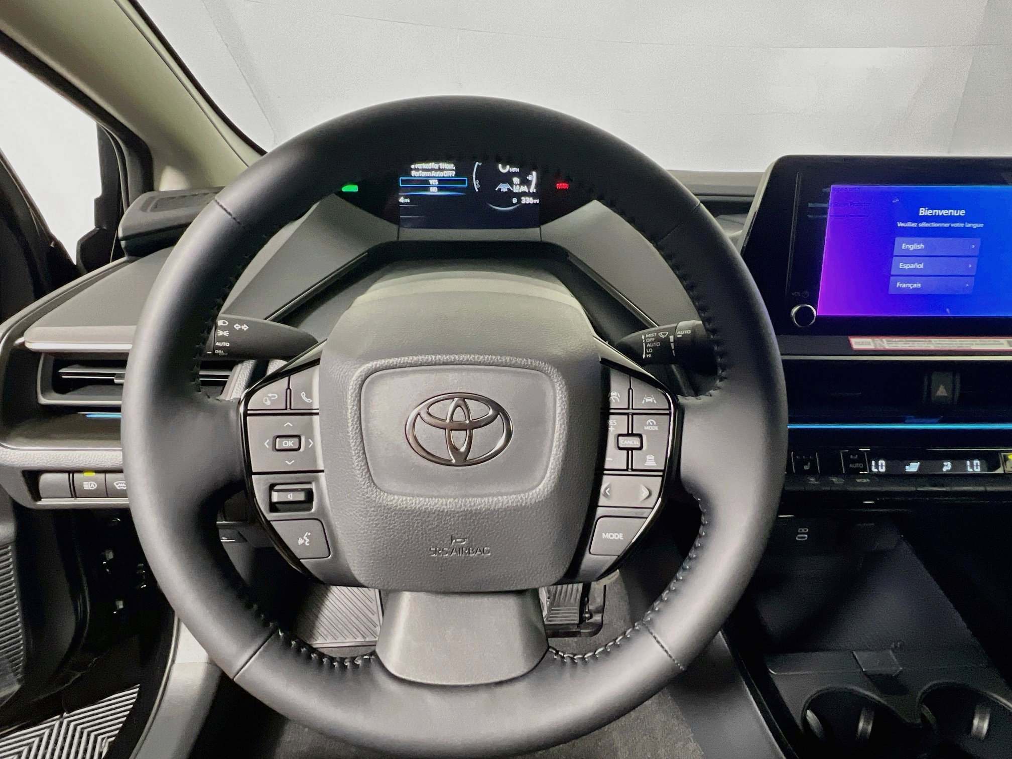 New 2027 Toyota Prius FWD image 17