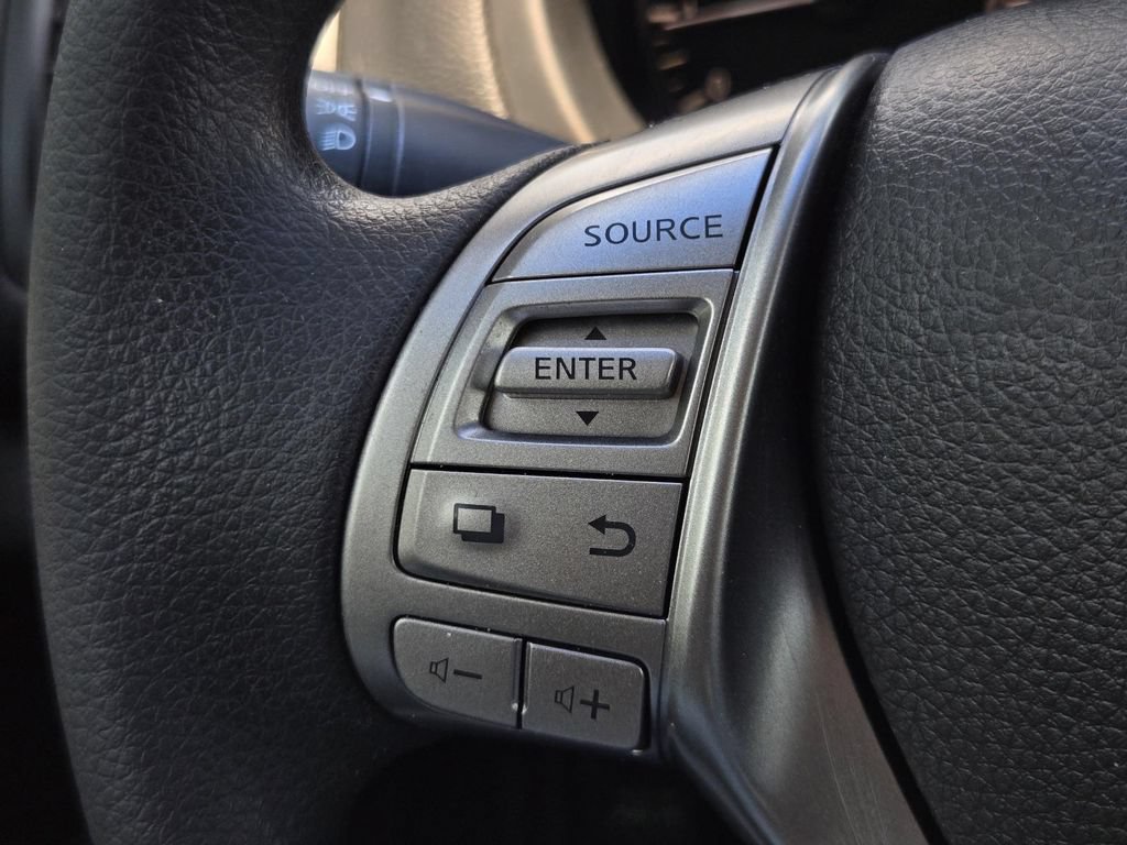 Used 2014 Nissan Altima 2.5 FWD image 24