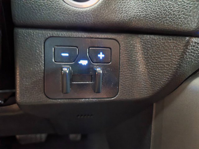 Used 2022 Toyota Tundra Limited image 49