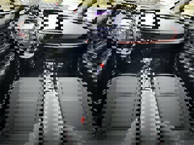 Used 2026 Toyota Prius Plug-In Hybrid image 19