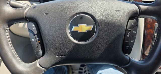 Used 2012 Chevrolet Impala LT FWD image 18