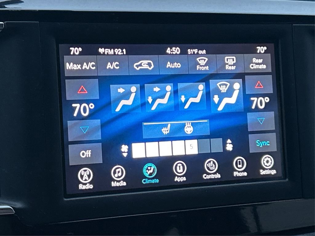 Used 2020 Chrysler Pacifica Touring w/ S Appearance Package image 29