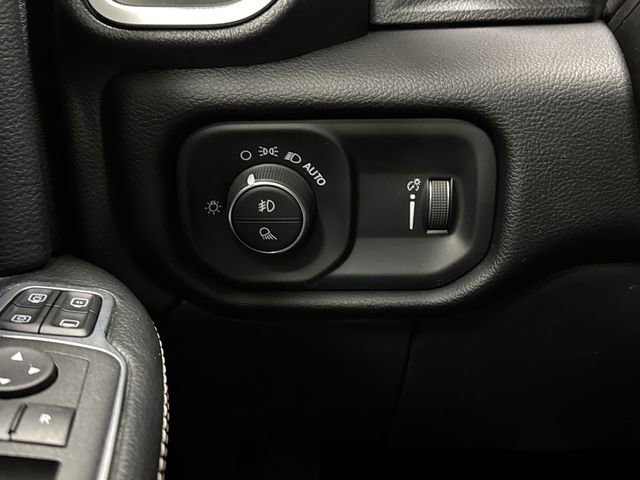 Used 2024 RAM 2500 Big Horn w/ Bed Utility Group image 23