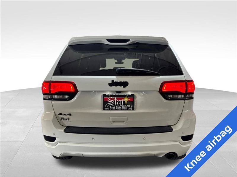 Used 2020 Jeep Grand Cherokee Altitude AWD/4WD image 6