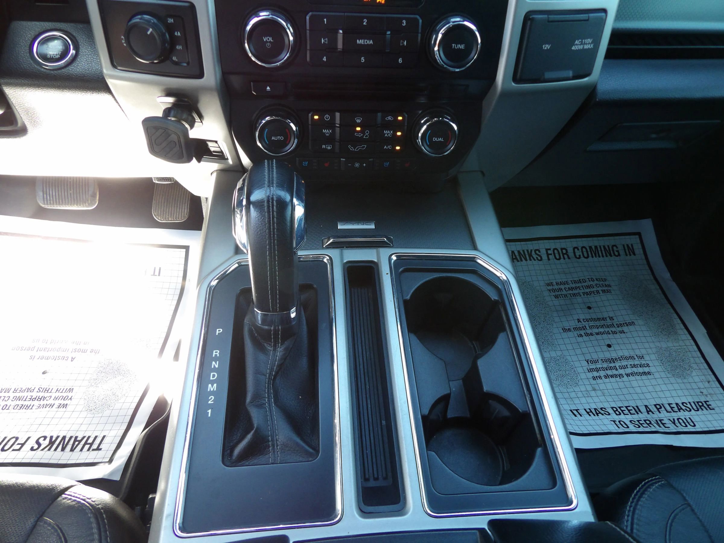 Used 2015 Ford F150 Lariat AWD/4WD image 19