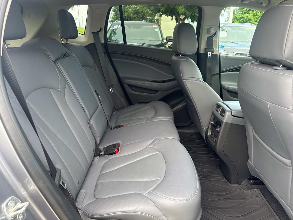 Used 2019 Buick Envision Essence FWD image 14