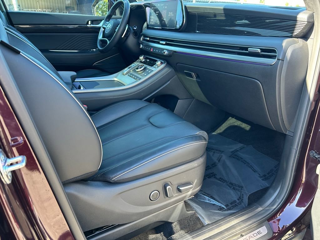 Used 2025 Hyundai Palisade Calligraphy image 27