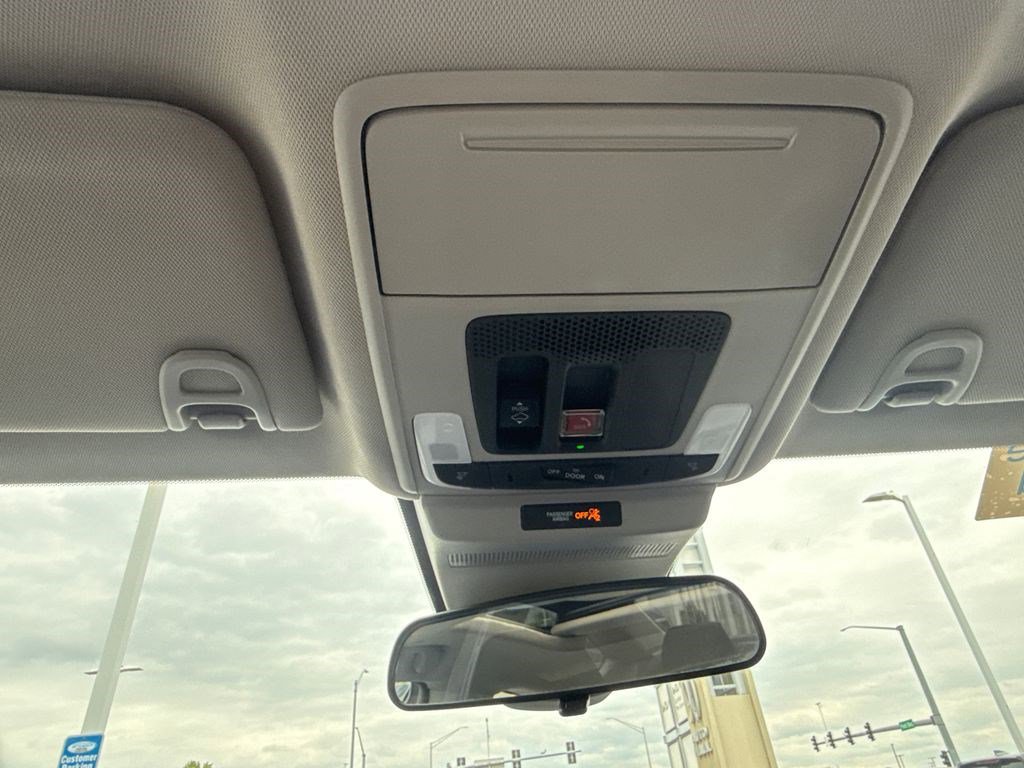 Certified 2023 Honda Accord EX image 31