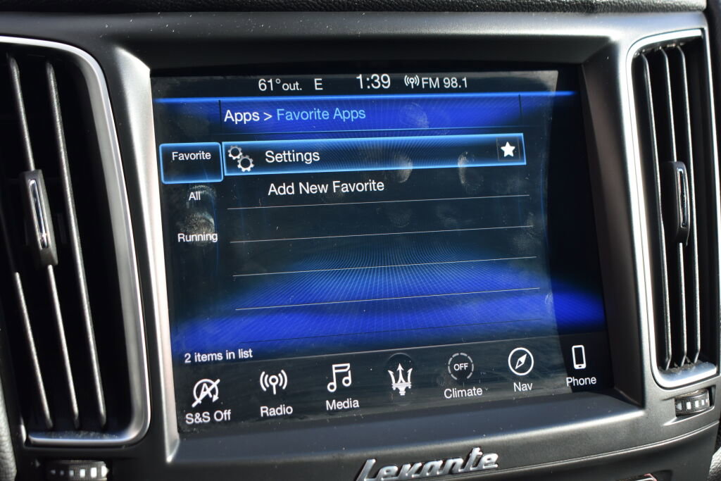 Used 2020 Maserati Levante 3.0L image 11