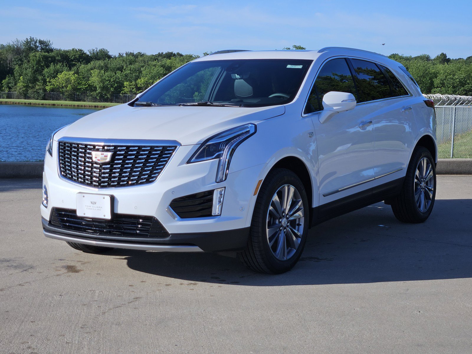 New 2026 Cadillac XT5 Premium Luxury w/ LPO, Floor Liner Package FWD image 2