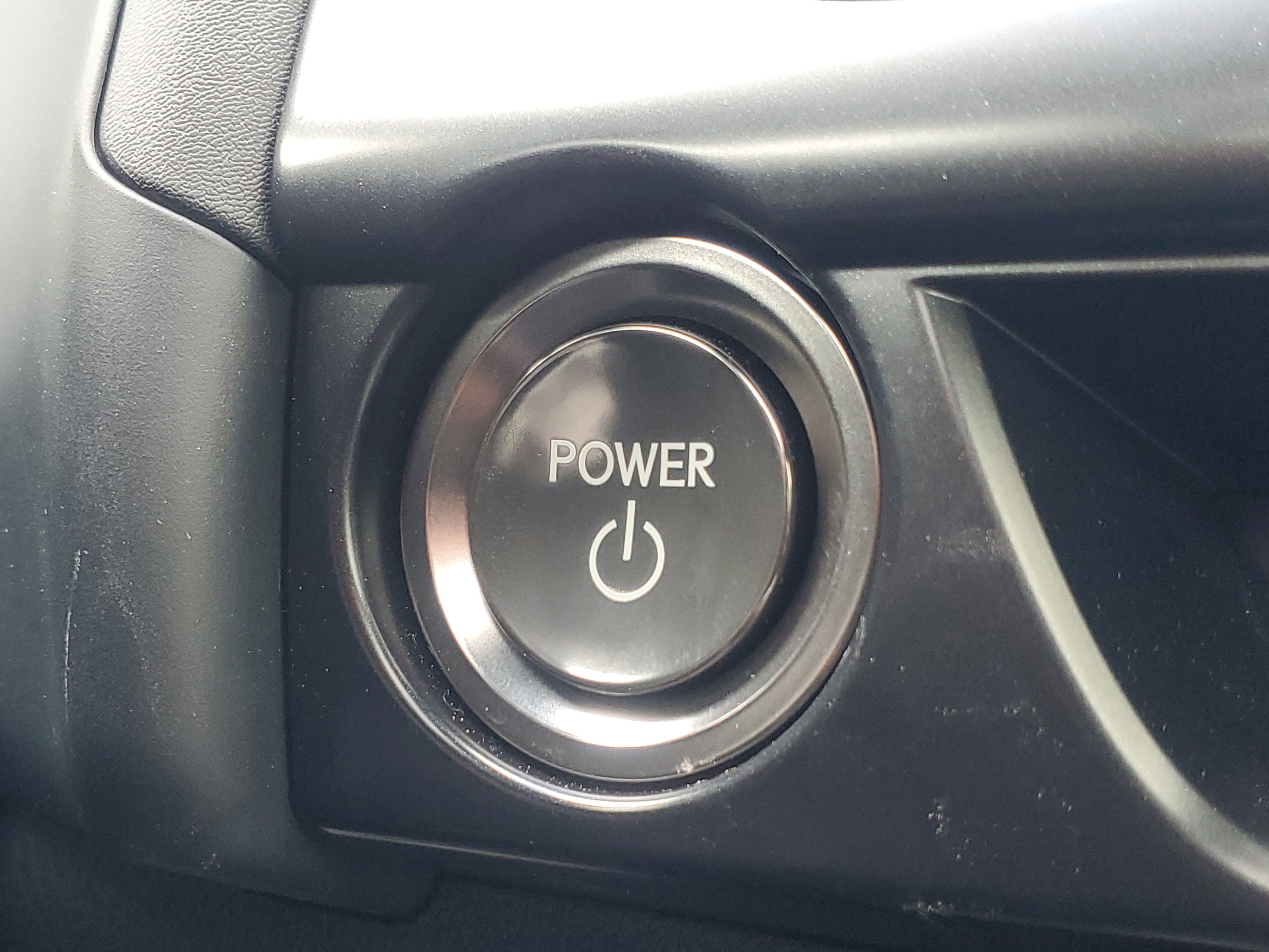Used 2025 Lexus UX 300h FWD w/ Accessory Package (Z1) image 31
