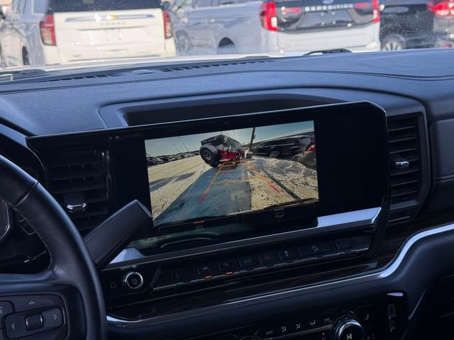 Used 2023 GMC Sierra 1500 SLE w/ X31 Off-Road Package image 5