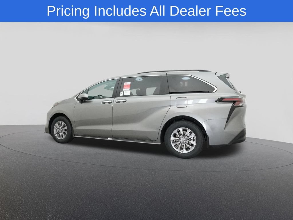 New 2026 Toyota Sienna XLE FWD image 20