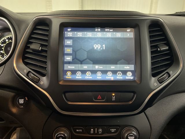 Used 2022 Jeep Cherokee Latitude Lux image 13